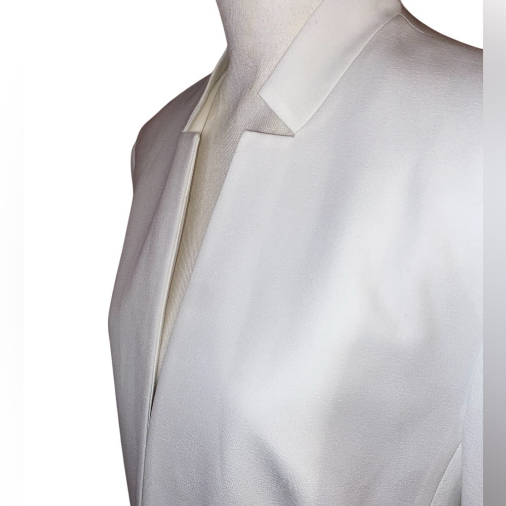NINE WEST Collarless Blazer Cropped 3/4 Sleeves in White Size Large - Picture 3 of 5